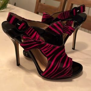 Stunning Paul Andrew pink zebra print calf hair strappy heel size 7.5.